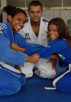 Judocas Rafaela e Ana Carolina