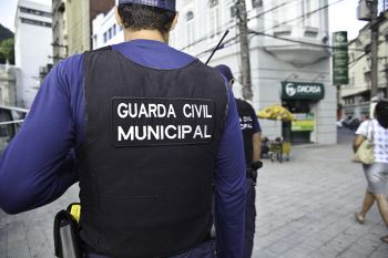 Guarda Municipal a serviço da população no Centro de Vitória