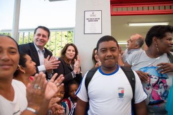 Prefeito Luciano inaugura a escola Edna Mattos em Jesus de Nazareth