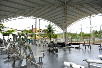 Equipamentos academia popular de Santo Antônio