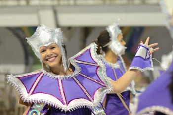 Carnaval 2016 - Escola de Samba Chegou o Que Faltava