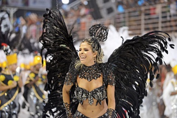 Desfile da Escola de Samba Novo Império - Campeã do Grupo A do Carnaval 2016