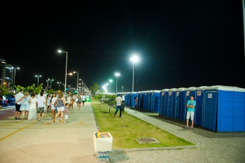 Réveillon 2017 na praia de Camburi