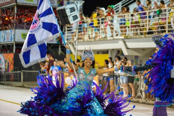 Carnaval 2017 - Escola de Samba Chegou o Que Faltava
