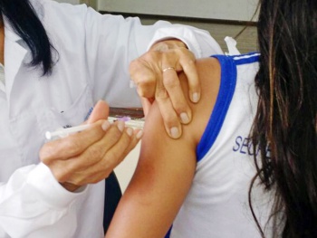 Vacina contra HPM na EMEF Marechal Mascarenhas de Moraes