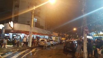 Nove veículos barulhentos são flagrados e multados na Rua da Lama