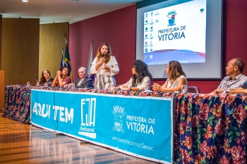 Aula inaugural da EJA Profissional no Auditório da Prefeitura de Vitória