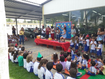 Projeto Pequeno Príncipe trabalha cultura da paz com os alunos do Cmei Cida Barreto