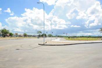 Obras na Avenida Adalberto Simão Nader para o novo Aeroporto