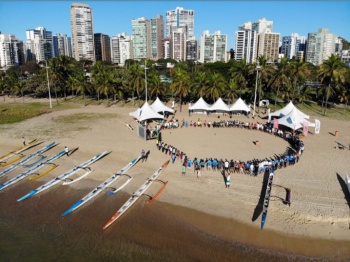torneio internacional de canoa havaiana Ilha de Vitória Challenge