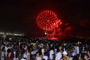 Réveillon 2019 na Praia de Camburi