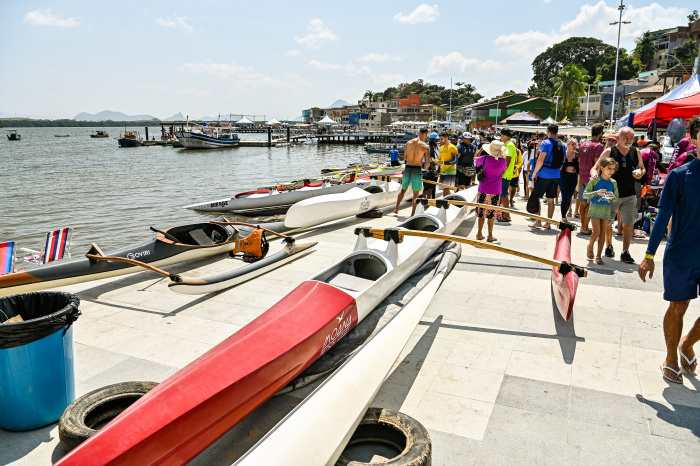 Esporte por Vitória - Canoa Havaiana em São Pedro