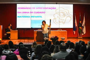 Servidora da Cultura, Lilian Menenguci, conta a história do seu livro 