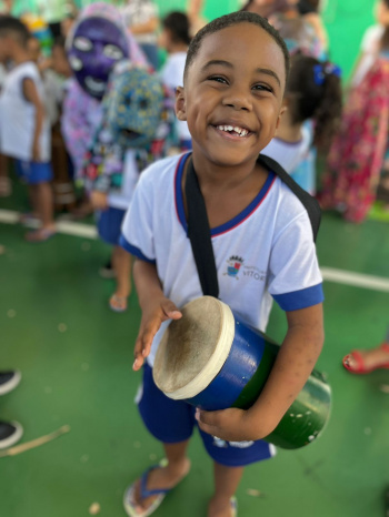 Cultura capixaba encanta crianças no CMEI Luiza Pereira Muniz Corrêa