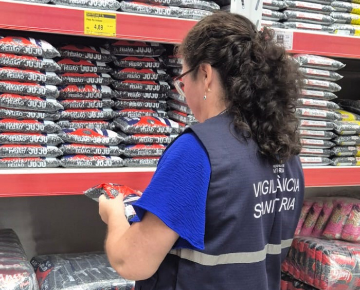 Monitoramento de alimentos pela Vigilância Sanitária de Vitória garante segurança na saúde pública