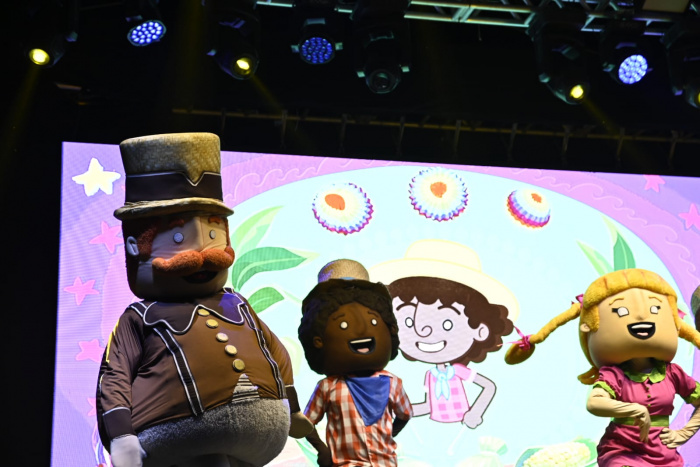 Musim 2025: espetáculo Mundo Bita encanta a criançada na Pedra da Cebola