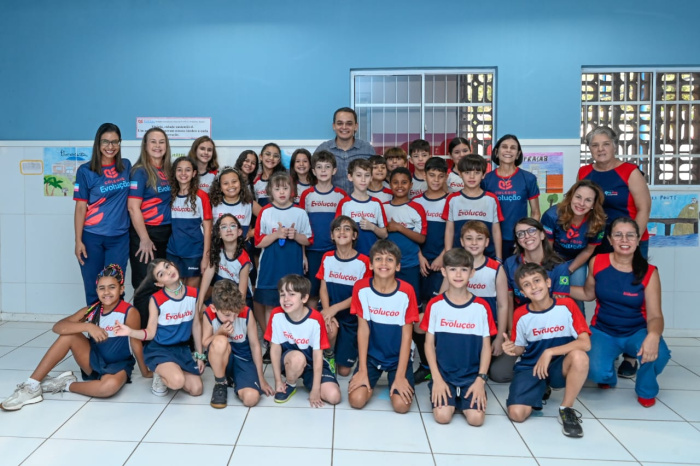 Visita ao Colégio Evolução para conhecer o projeto Vitória Sustentável - Cuidando Hoje do Amanhã