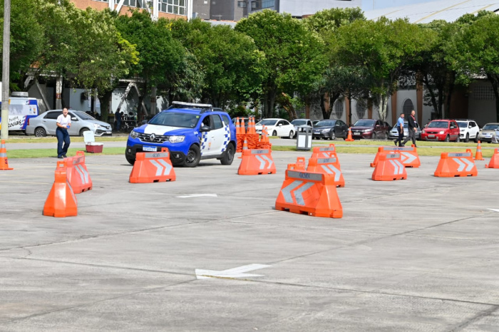 Alunos do Curso de Formação de Guardas Municipais iniciam aulas de Condução Operacional