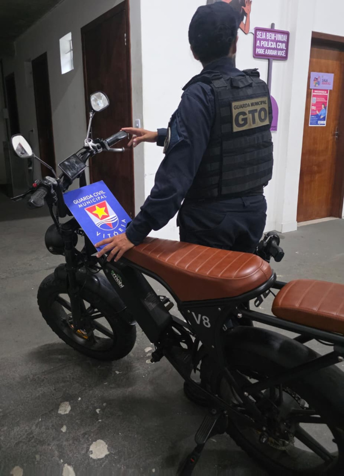 Guarda de Vitória detém suspeito de roubar de bicicleta de adolescente