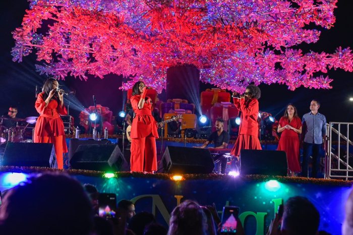 Vila de Natal na Praça do Papa