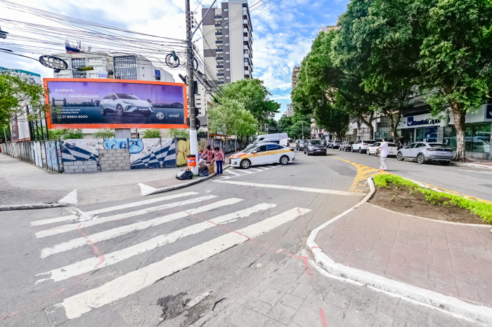 Nova ligação entre Praia do Canto e Santa Lúcia - Local das futuras obras na Rua Aleixo Neto
