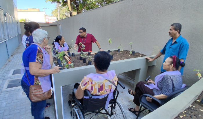 Vitória implanta novo Jardim Terapêutico no CRAI