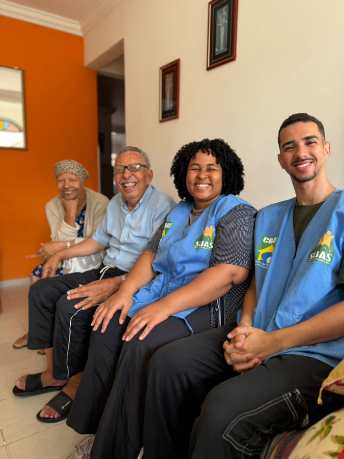 Senhor Odair Ferreira Santana atendido pelo SAD