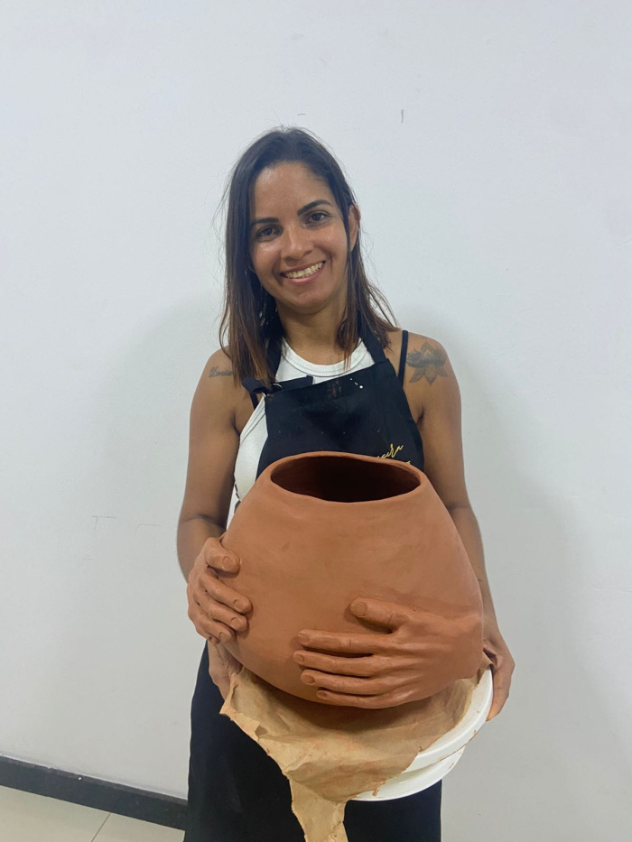 Exposição celebra os 25 anos da CERAMES com obras inéditas inspiradas na 