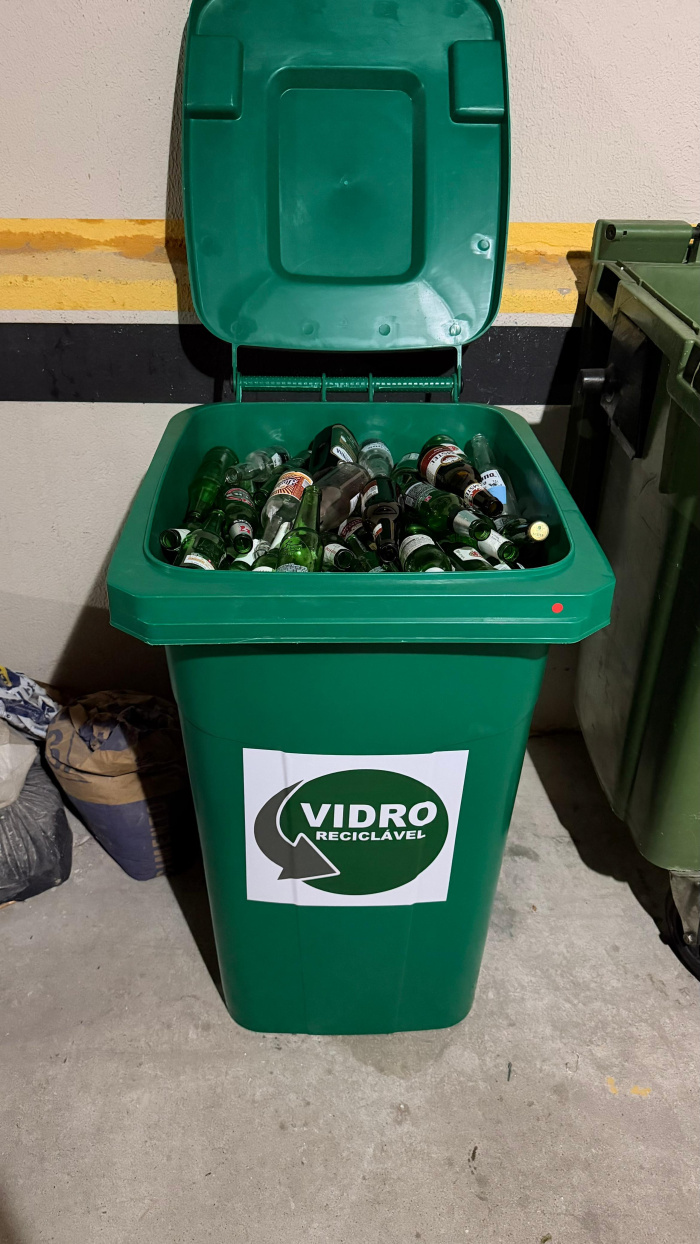 saiba o que pode e o que não pode ser descartado na coleta de vidro