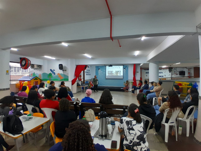 Horta escolar vira espaço de aprendizagem ambiental em Vitória