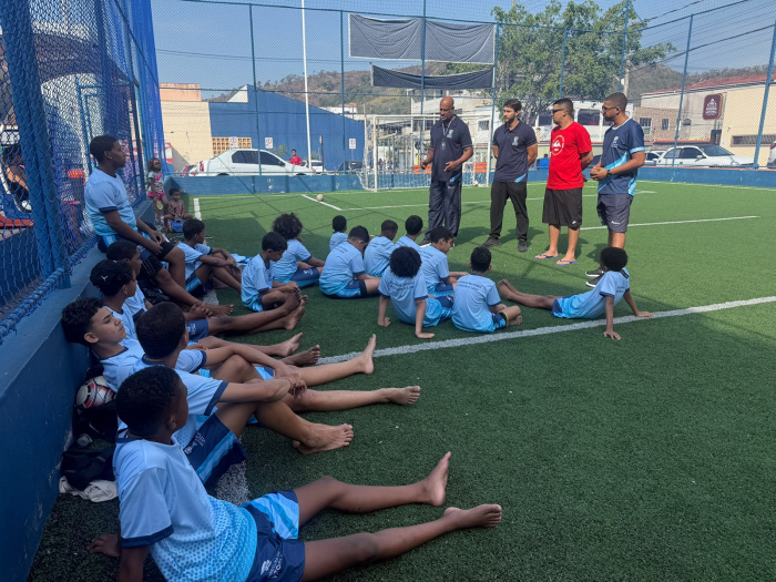 Entrega de uniformes Núcleo de Futsal CEU São Pedro