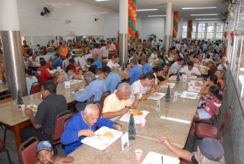 Aniversário de 4 anos do Restaurante Popular