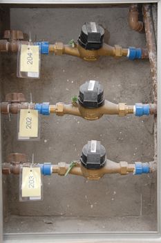 Medidores de consumo de água individuais no Edifício Estoril