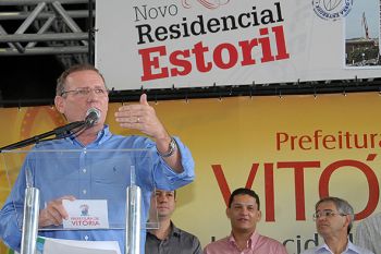 Inauguração do Edifício Estoril, João Coser