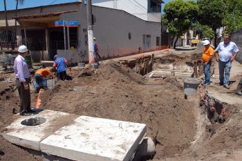 Obras de Esgoto e Saneamento do Bairro República