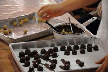 Oficina de Bombons no CRAS de Maruípe