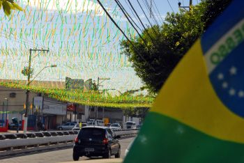 Decoração para a Copa do Mundo na Avenida Leitão da Silva