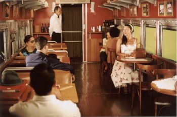 Cena do filme Linhas Paralelas, de Orlando Bonfim