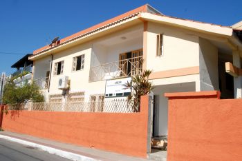 Fachada do Creas