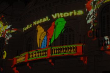 Intervenção audiovisual 3D no Teatro Carlos Gomes