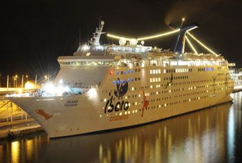 Transatlântico Grand Holliday