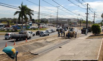 Avenida Nair de Azevedo