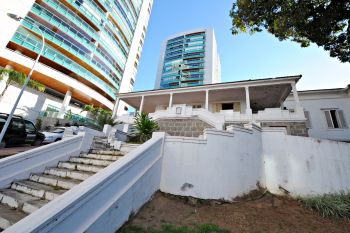 Fachada da sede do Parque Chácara Von Schilgen