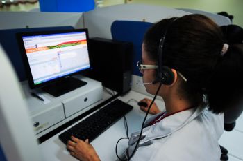 Callcenter da prefeitura na Ilha de Santa Maria