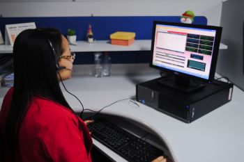 Callcenter da prefeitura na Ilha de Santa Maria