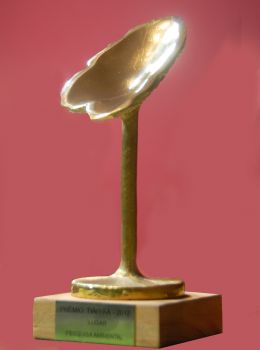 Estatueta do prêmio Tião Sá