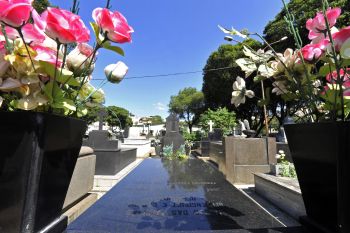 PMV faz melhorias em cemitério de Santo Antonio