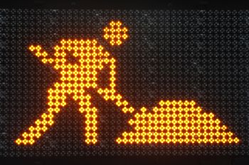 Painel de led para sinalização de obras
