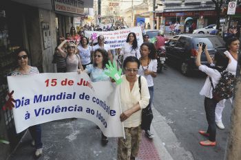 Ato publico sobre violencia contra idoso - CCIT Centro