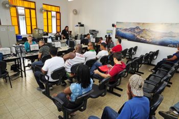 Atendimento na Agência Municipal do Trabalhador